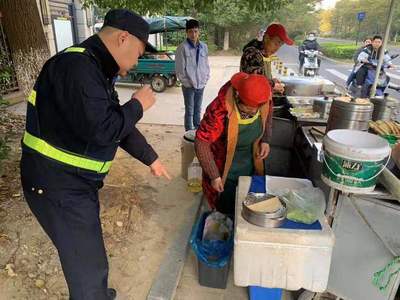 陽光早餐“大體檢” 督導垃分“不松懈”——城市生活垃圾經營服務新舉措